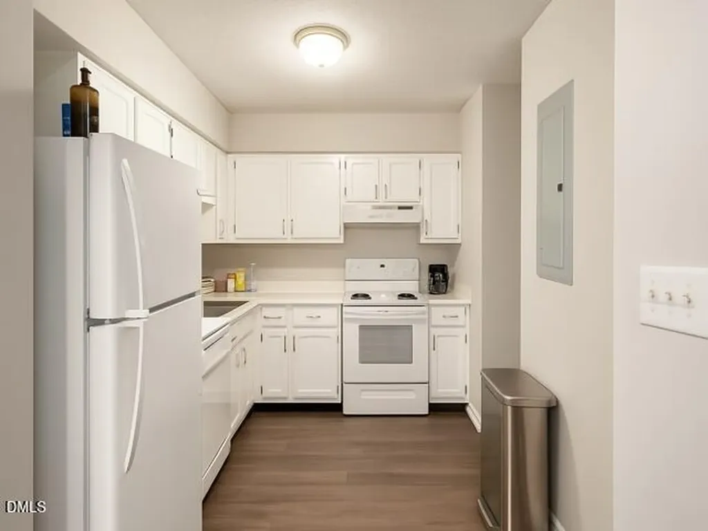635 Pine Ridge Place Raleigh NC 27609