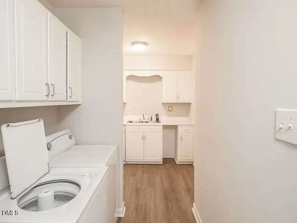 635 Pine Ridge Place Raleigh NC 27609