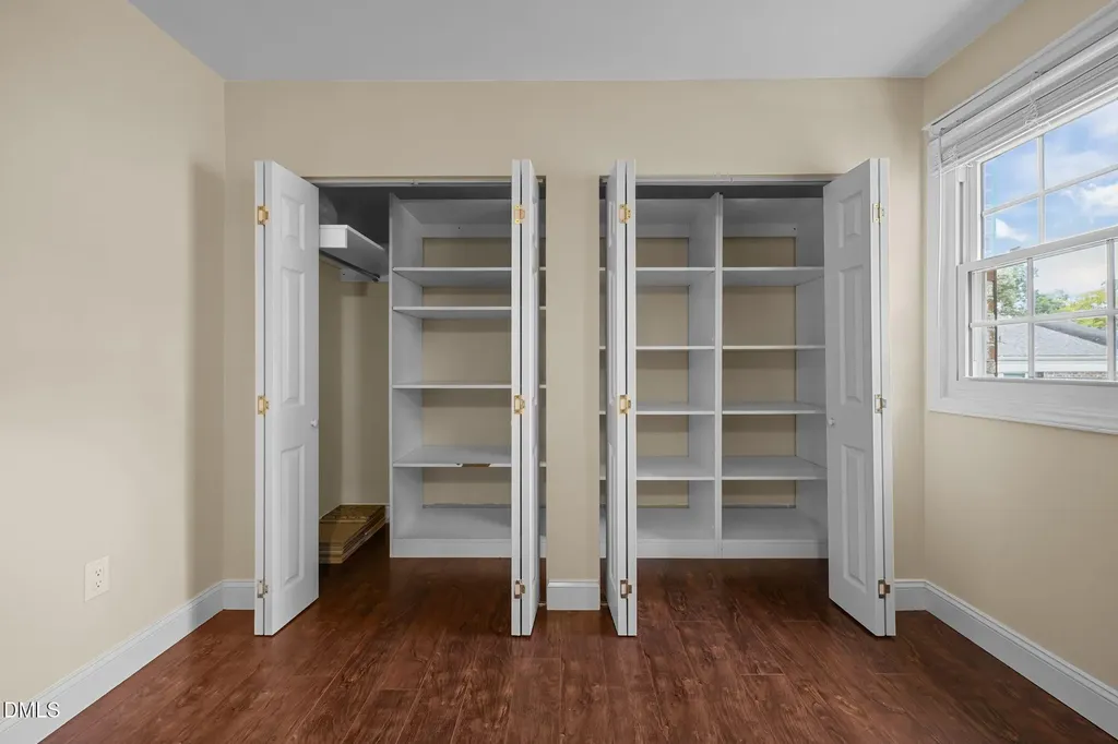 6423 New Market Way Raleigh NC 27615