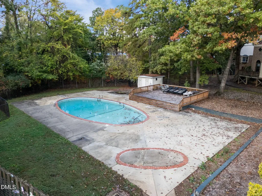 6423 New Market Way Raleigh NC 27615