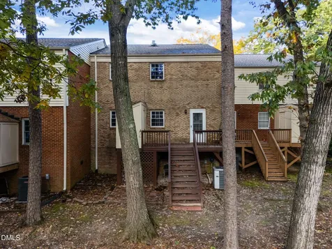 6423 New Market Way Raleigh NC 27615