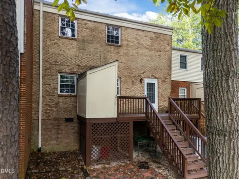 6423 New Market Way Raleigh NC 27615