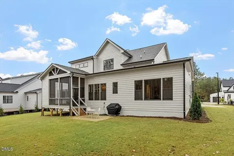 25 Chestnut Oak Drive Youngsville NC 27596