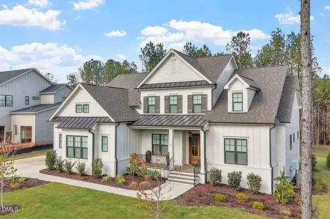 25 Chestnut Oak Drive Youngsville NC 27596