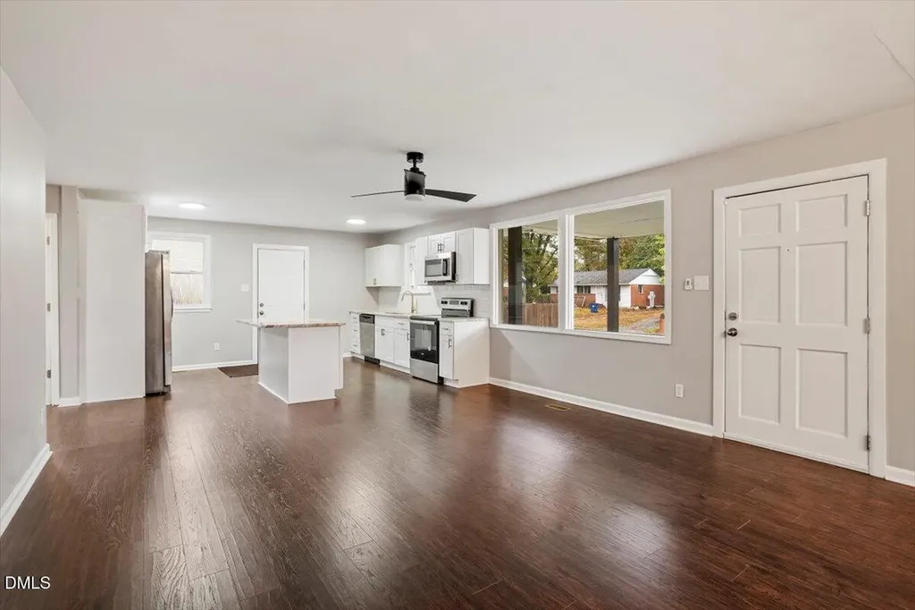 816 Peyton Street Raleigh NC 27610