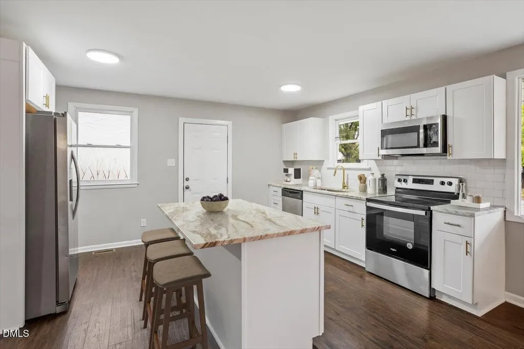 816 Peyton Street Raleigh NC 27610