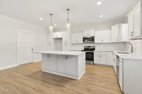 189 Thistle Court Sanford NC 27332