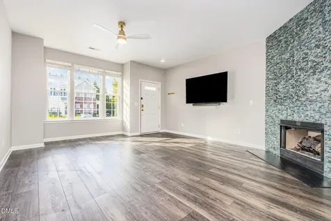 7824 Silverthread Lane Raleigh NC 27617