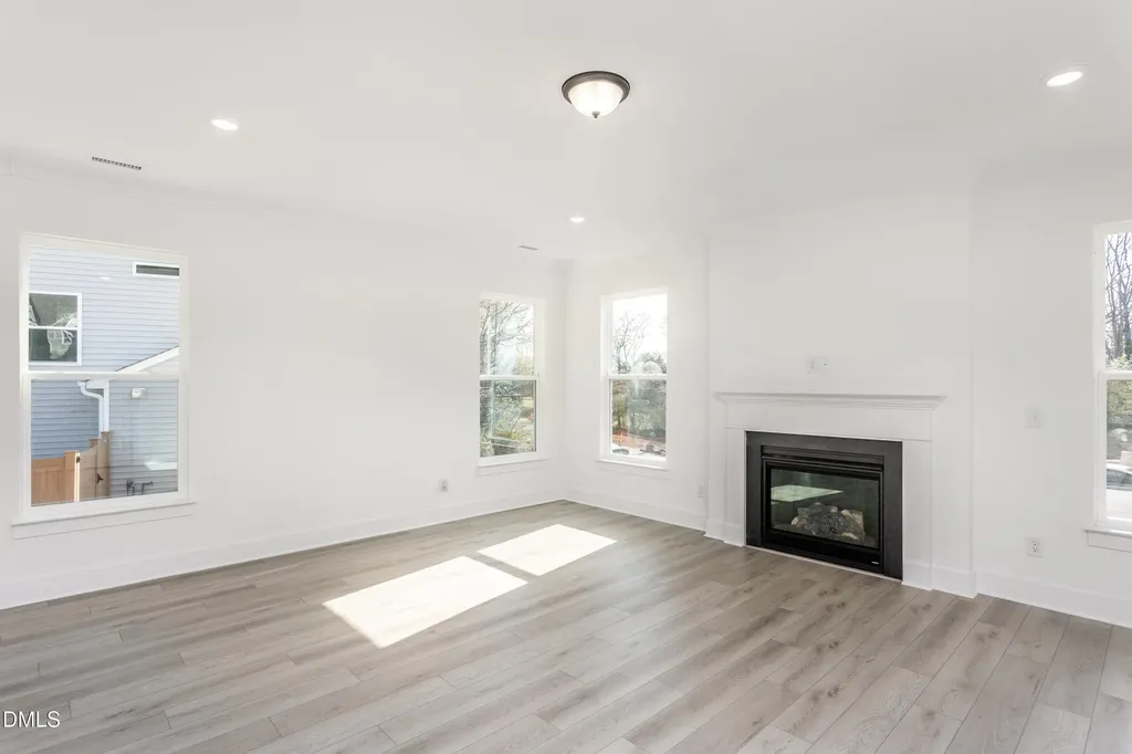 3500 Mount Court Raleigh NC 27604