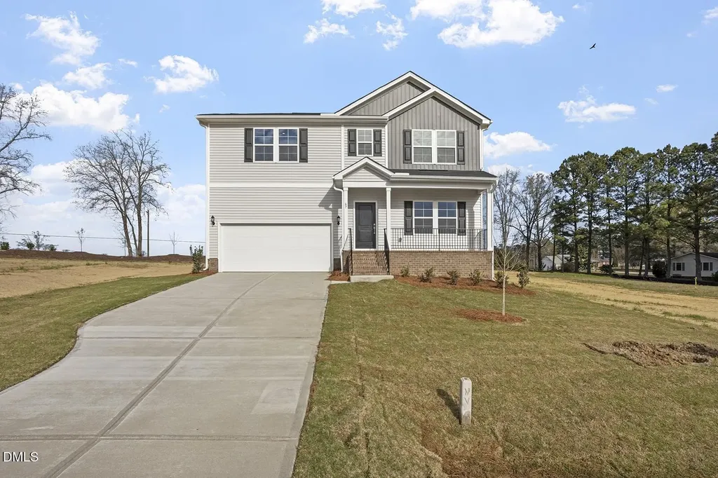 67 Bainbridge Angier NC 27501