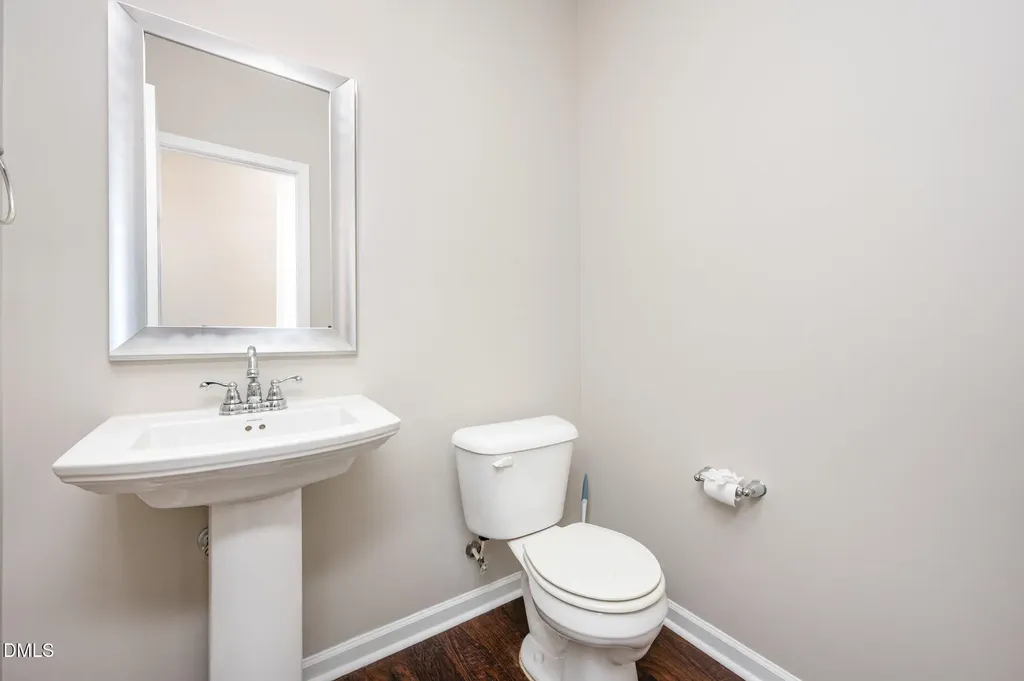 18 Dover Ridge Court Chapel Hill NC 27517