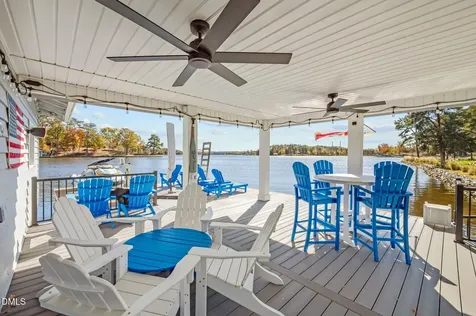 515 Oak Pointe Drive Semora NC 27343