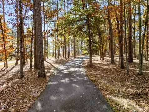 515 Oak Pointe Drive Semora NC 27343