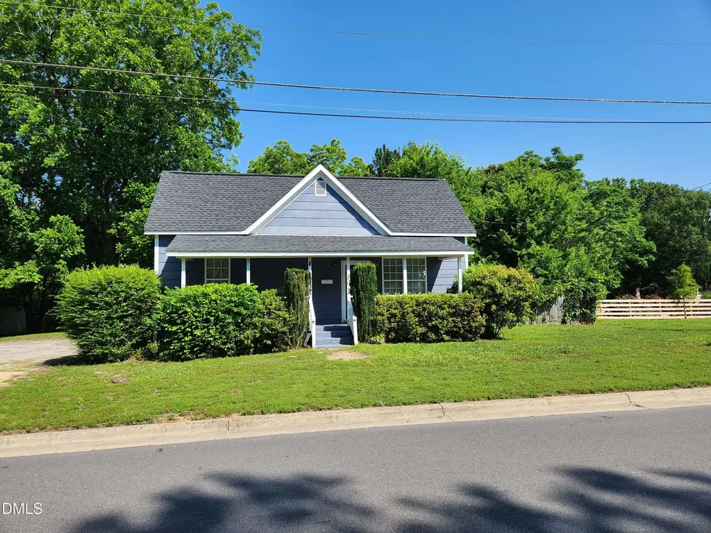 306 S Moore Street Clayton NC 27520