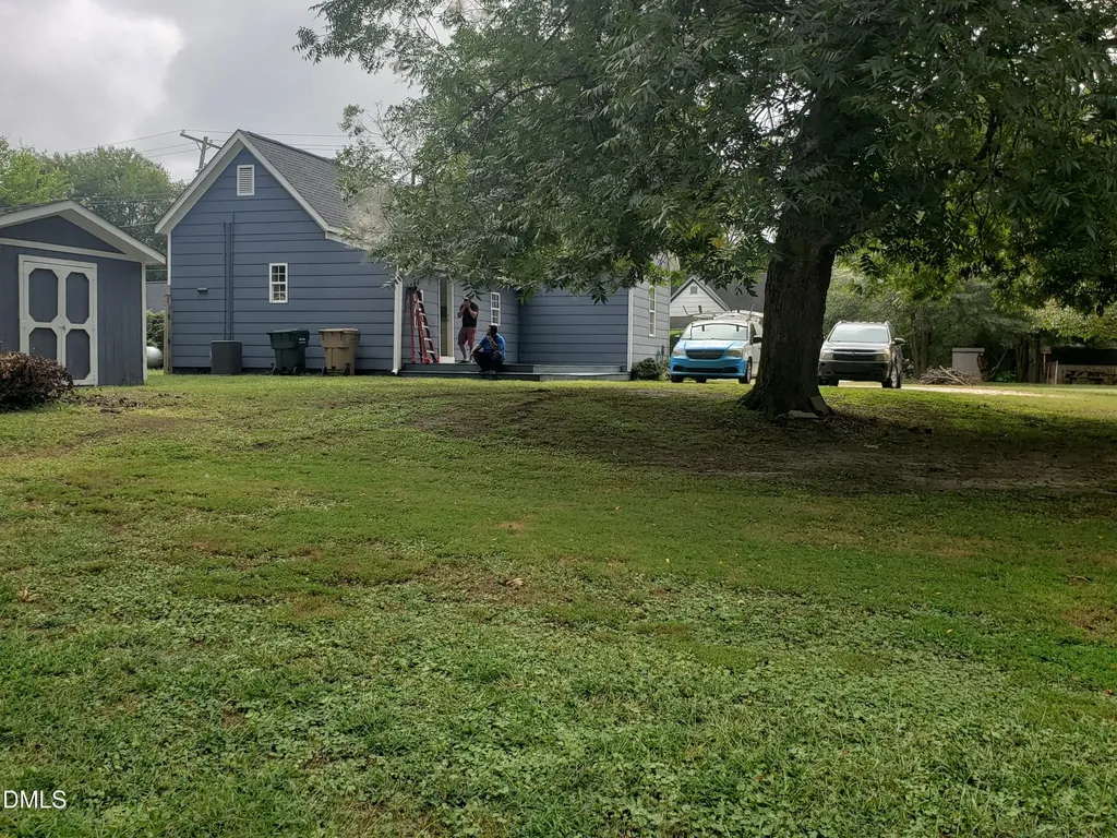 306 S Moore Street Clayton NC 27520