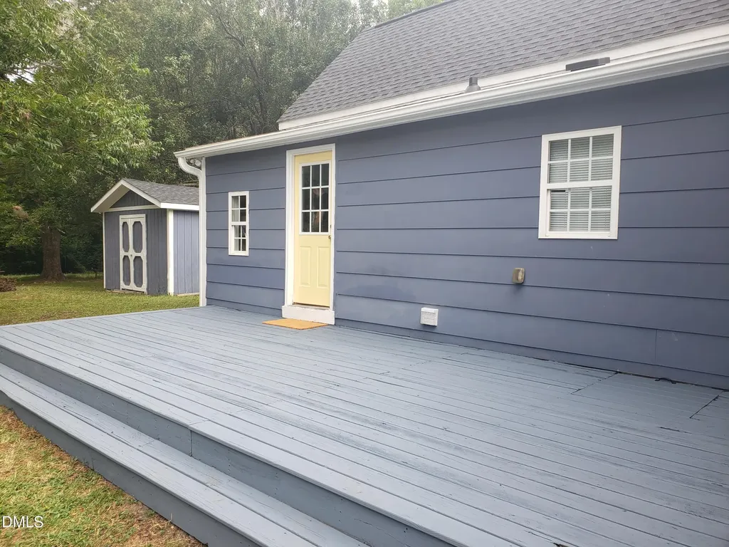 306 S Moore Street Clayton NC 27520