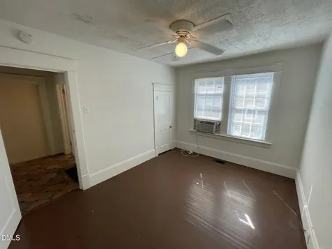 404 Chamberlain Street Raleigh NC 27607
