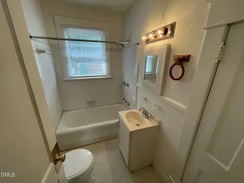 404 Chamberlain Street Raleigh NC 27607