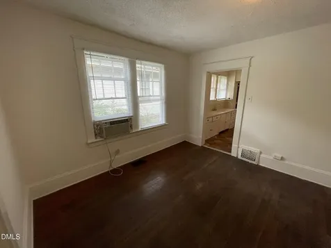 404 Chamberlain Street Raleigh NC 27607