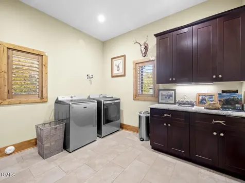 785 Glennie Irvin Road Semora NC 27343