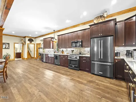 785 Glennie Irvin Road Semora NC 27343