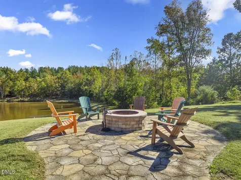 785 Glennie Irvin Road Semora NC 27343