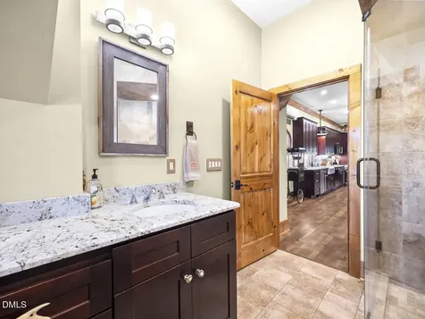 785 Glennie Irvin Road Semora NC 27343