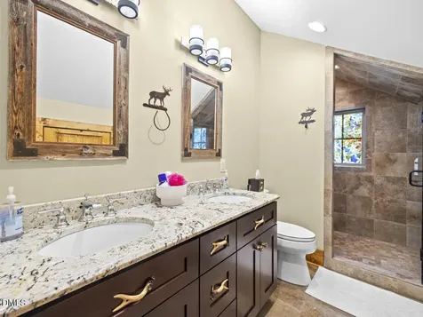 785 Glennie Irvin Road Semora NC 27343