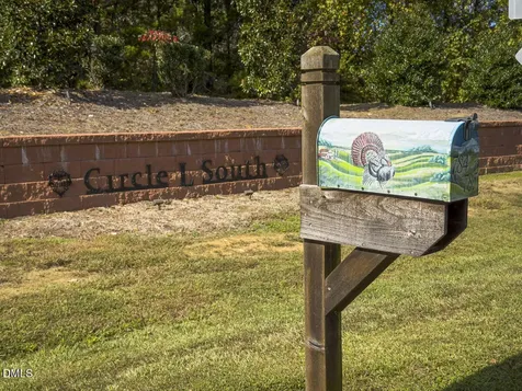 785 Glennie Irvin Road Semora NC 27343
