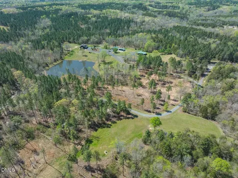 785 Glennie Irvin Road Semora NC 27343