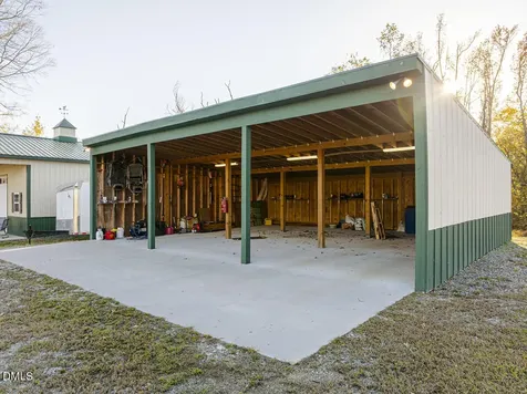 785 Glennie Irvin Road Semora NC 27343