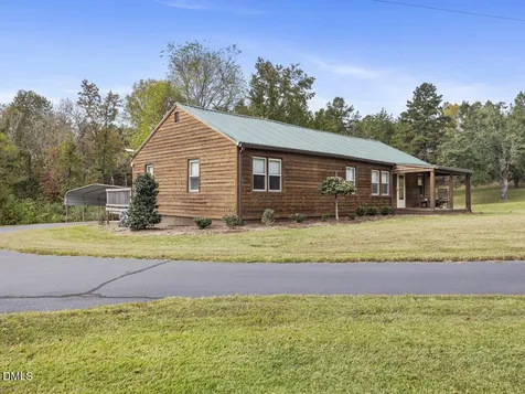 785 Glennie Irvin Road Semora NC 27343