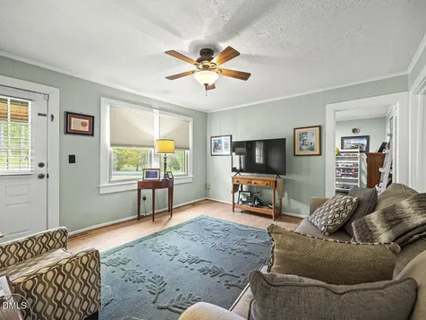 785 Glennie Irvin Road Semora NC 27343