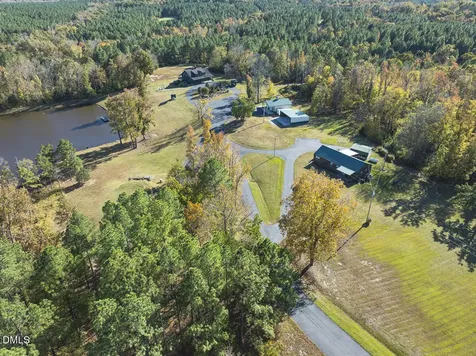 785 Glennie Irvin Road Semora NC 27343