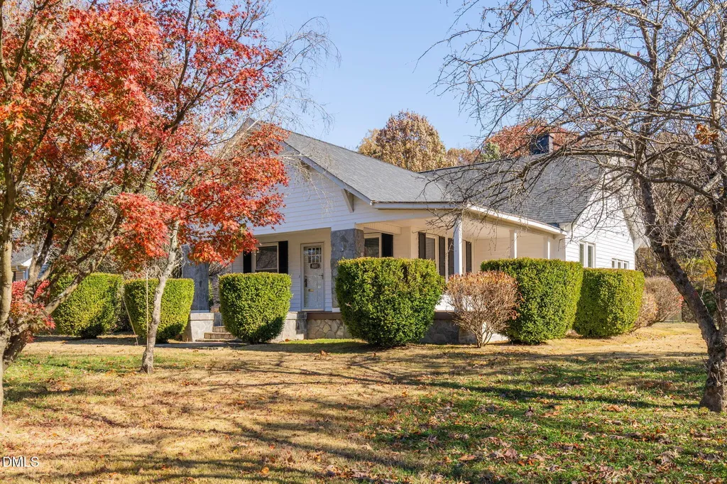401 S Eighth Street Mebane NC 27302