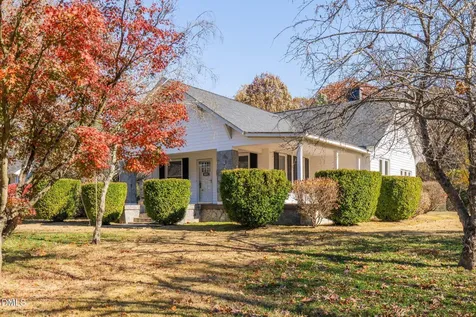 401 S Eighth Street Mebane NC 27302