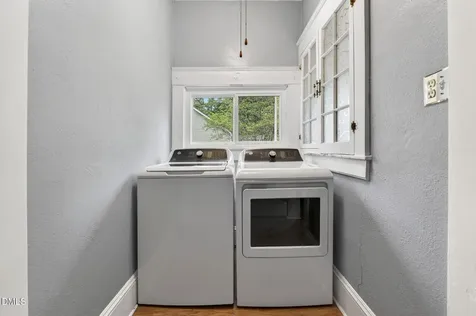 401 S Eighth Street Mebane NC 27302