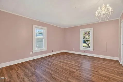 401 S Eighth Street Mebane NC 27302