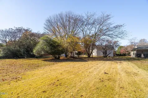 401 S Eighth Street Mebane NC 27302