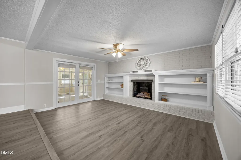 209 N Watauga Avenue Dunn NC 28334