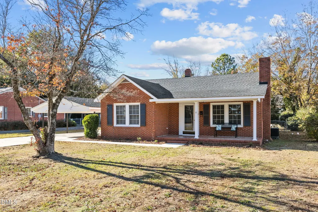 209 N Watauga Avenue Dunn NC 28334