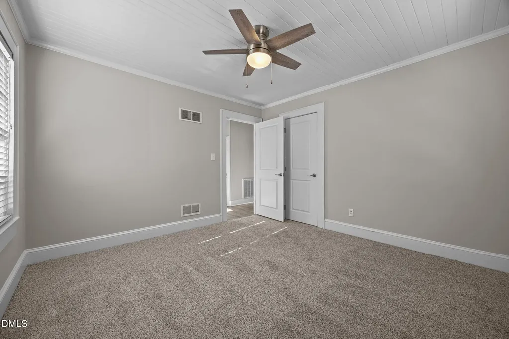 209 N Watauga Avenue Dunn NC 28334