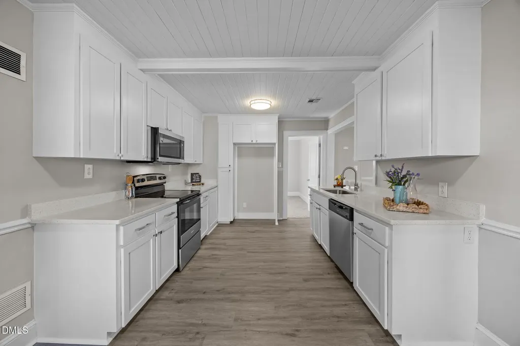 209 N Watauga Avenue Dunn NC 28334