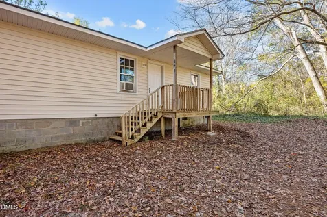 691-693 Boddie Street Henderson NC 27536