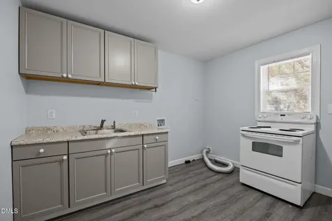 691-693 Boddie Street Henderson NC 27536