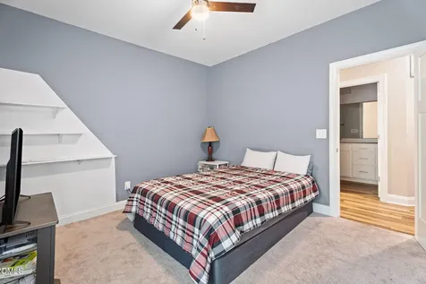202 N 6th Street Erwin NC 28339