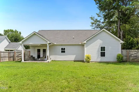 202 N 6th Street Erwin NC 28339
