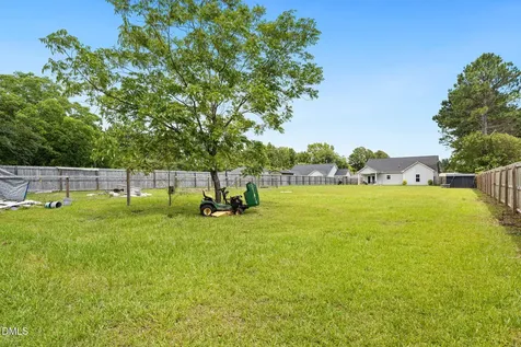 202 N 6th Street Erwin NC 28339