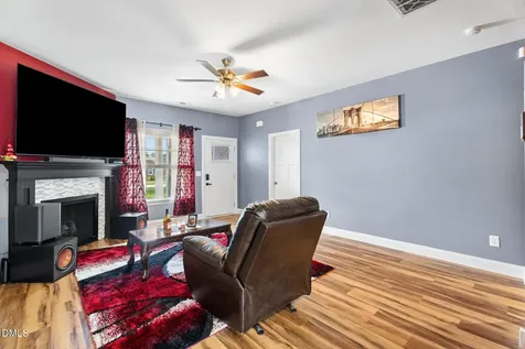 202 N 6th Street Erwin NC 28339
