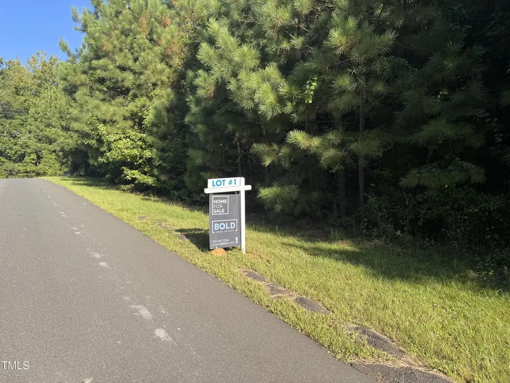 586 Poythress Road Chapel Hill NC 27516